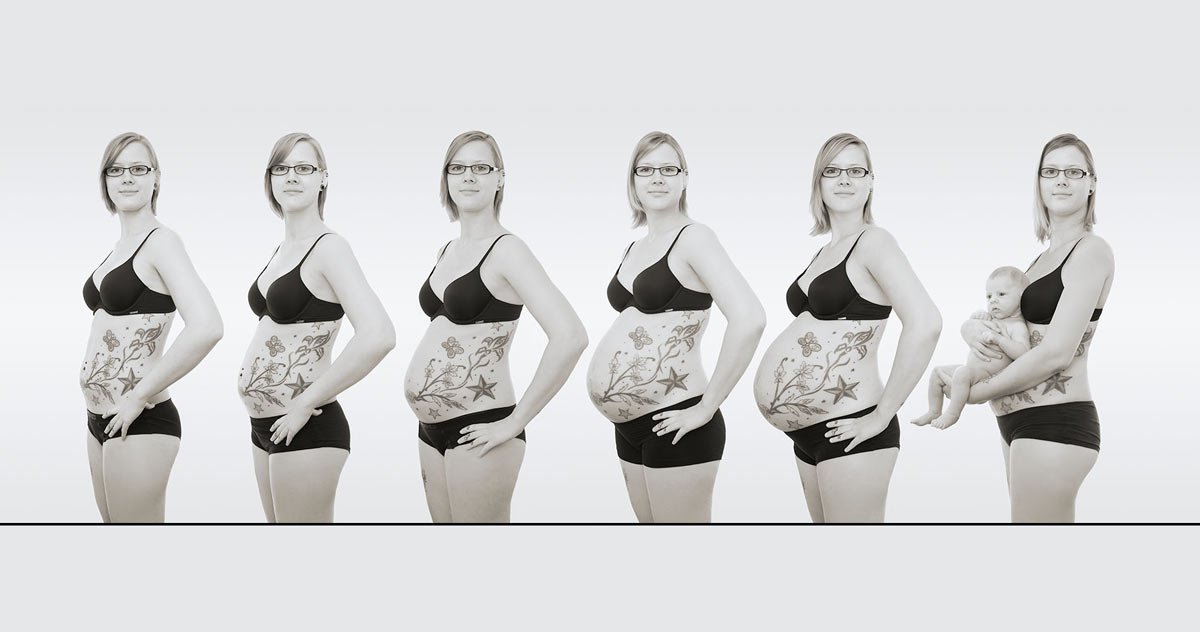 Serie von Fotos einer schwangeren Frau, deren Bauch immer größer wird. Auf dem letzten Fotos hält sie das Baby